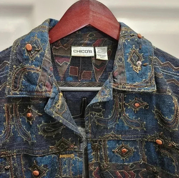 Chico's Boho Southwestern Embroidered Denim Trucker Jacket Size 0 (Sm) - Picture 2 of 6